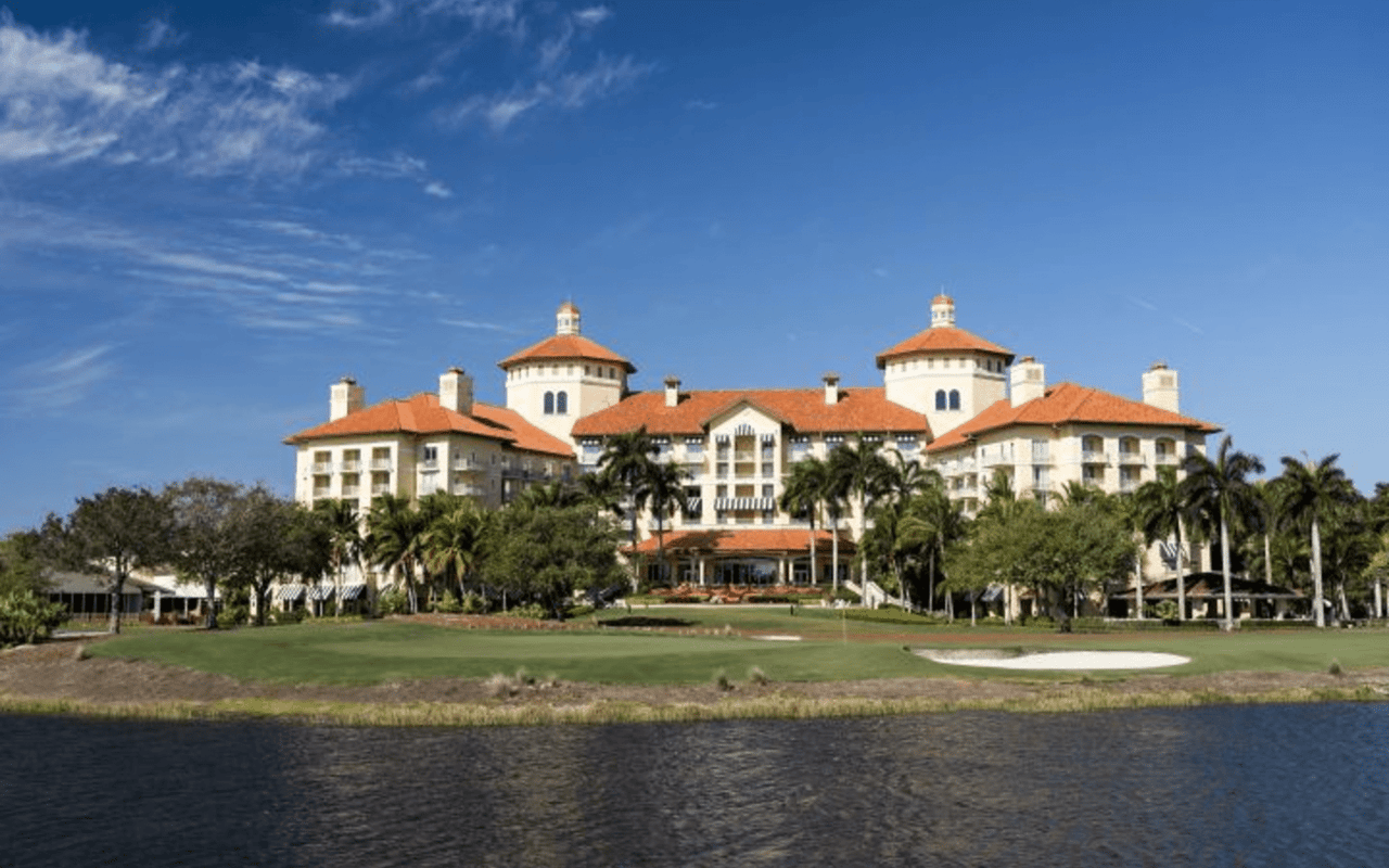 From Moorings to Moraya Bay: Which Naples Neighborhood is Right for You?