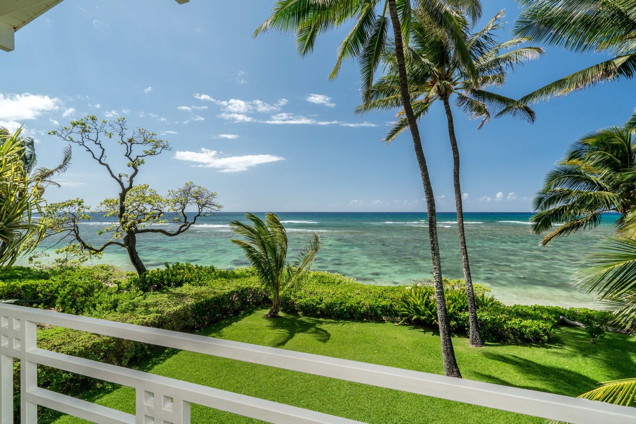 Modern Mokuleia Beachfront