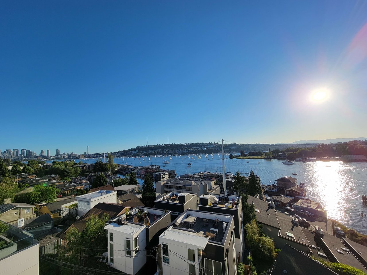 Exploring the Vibrant History and Real Estate Dynamics of Eastlake, Seattle