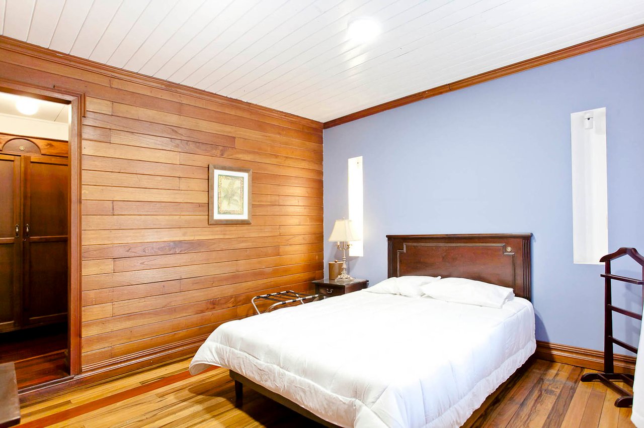 Historic Colonial Boutique Hotel, Sabana and Rohrmoser, San Jose