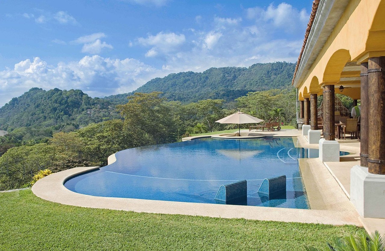 Spanish Colonial Luxury Estate, Dominical, Puntarenas