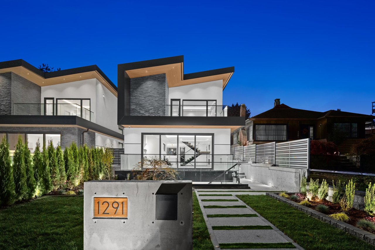 1291 Duchess Ave