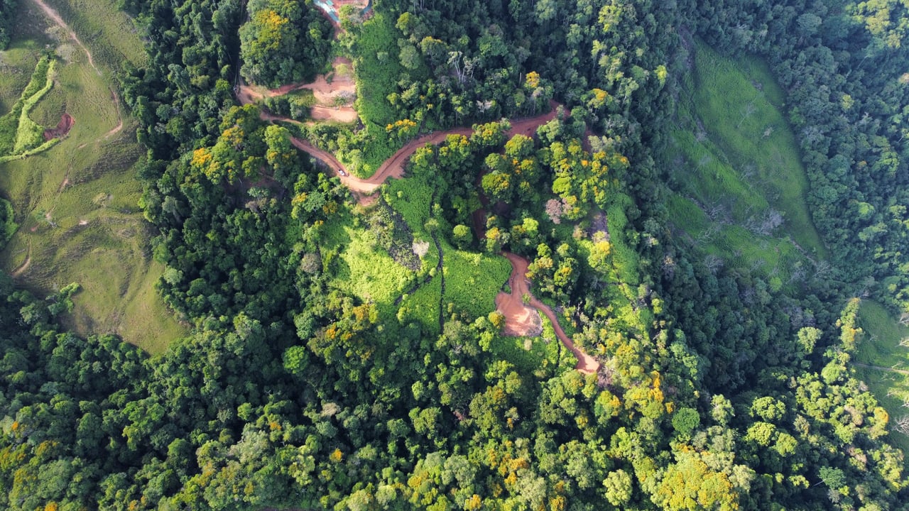 Ocean View Lot in the Exclusive Uvita Mountains. 