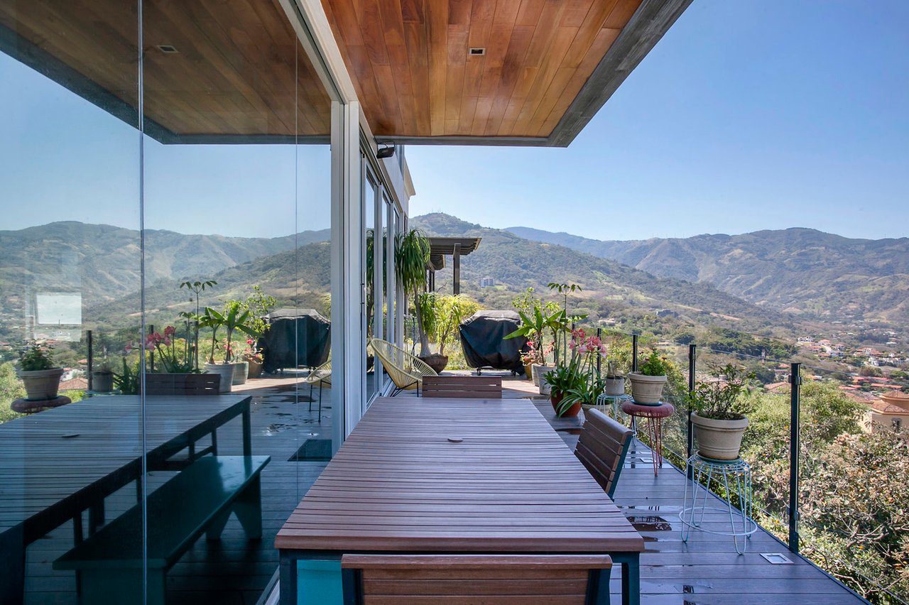 Contemporary Sunset View Villa, Escazu, San Jose