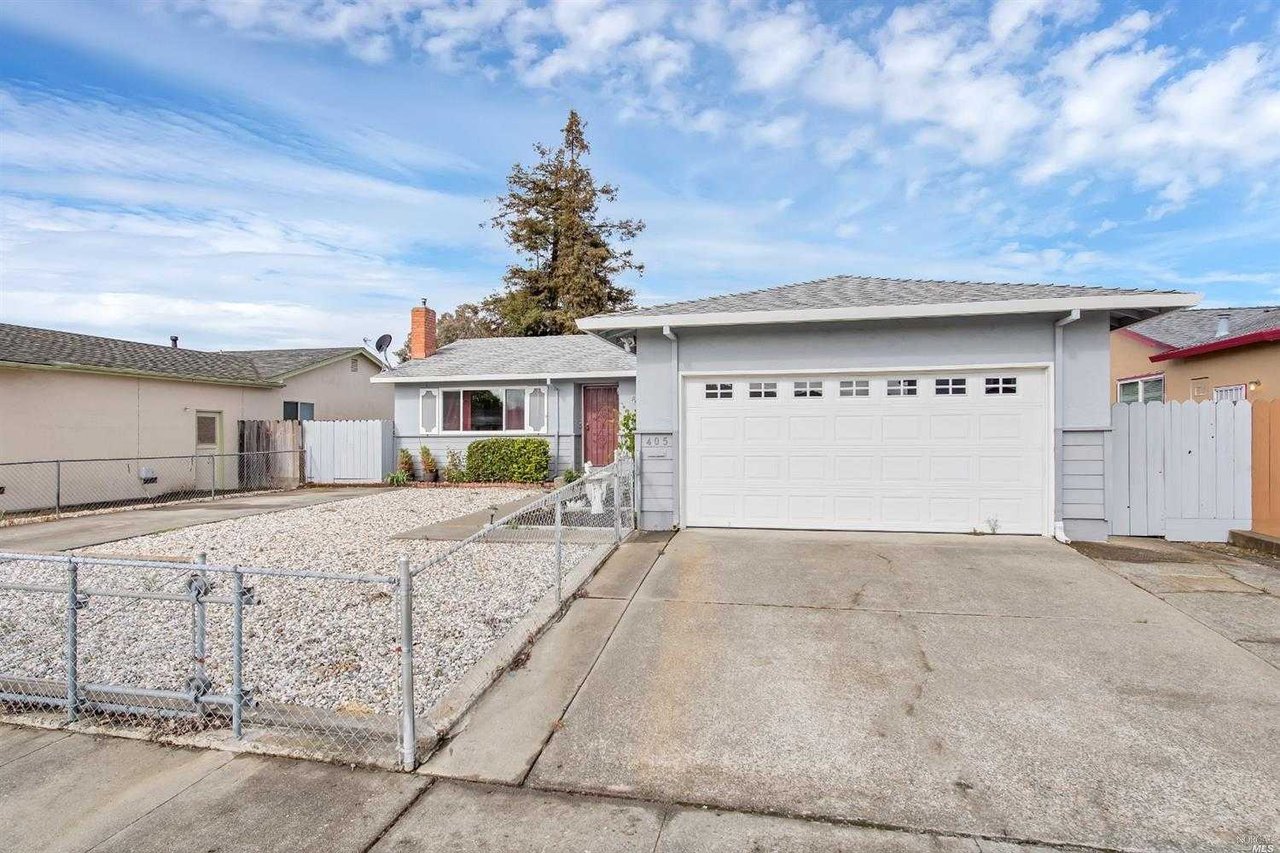 405 Lucina Street