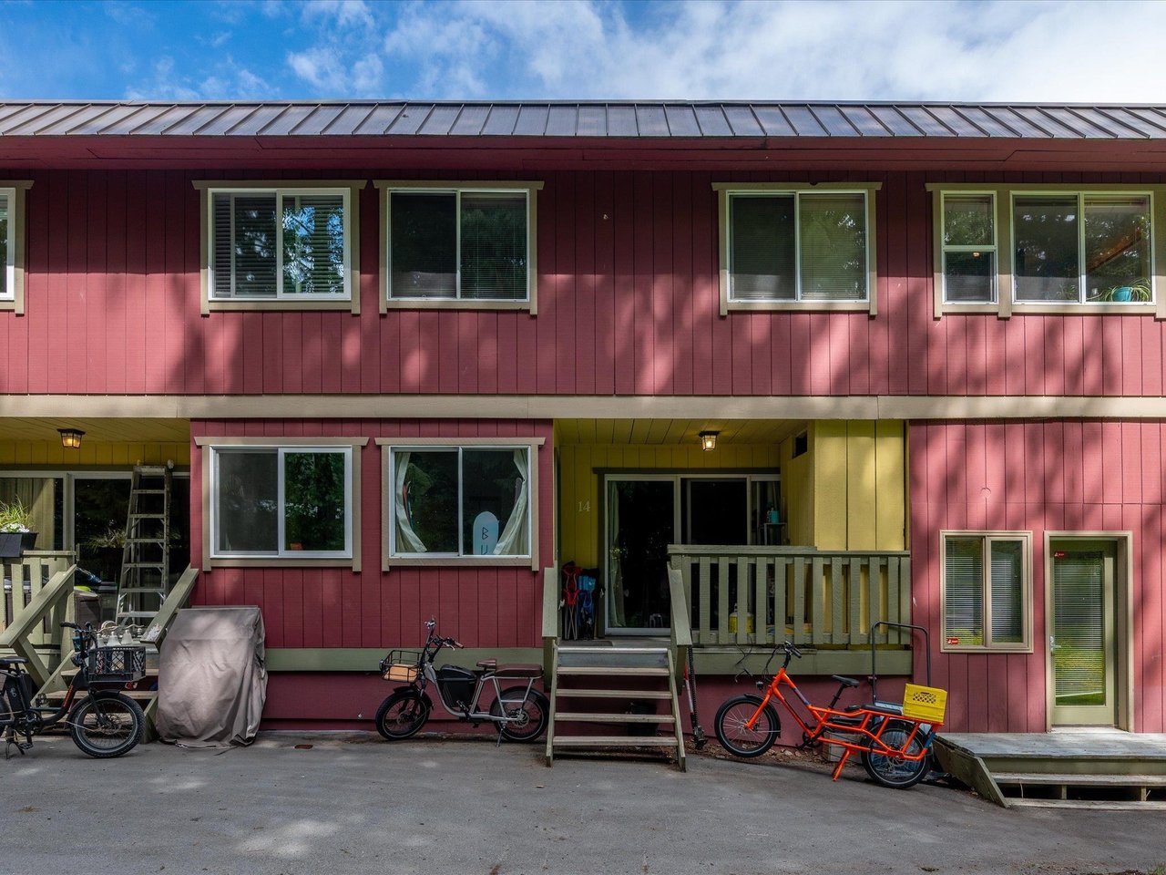 14-8073 Timber Ln