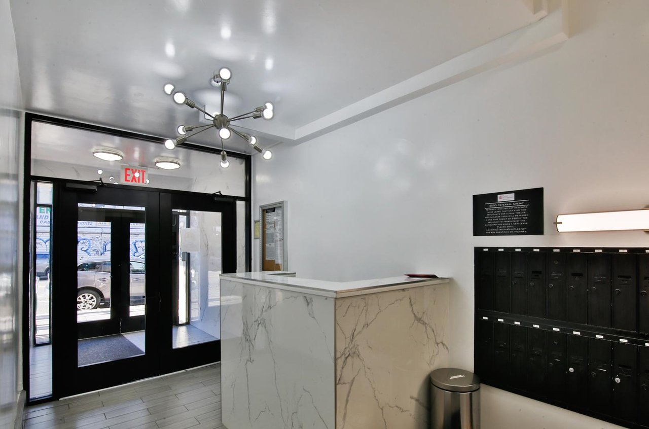 20 Avenue A, Apt 3-RA