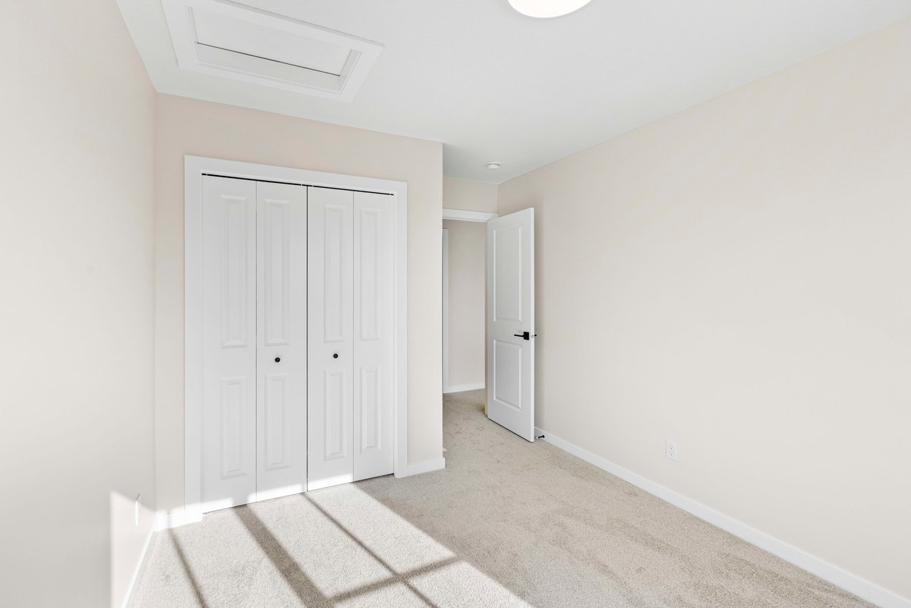 34 Belvedere Green SE