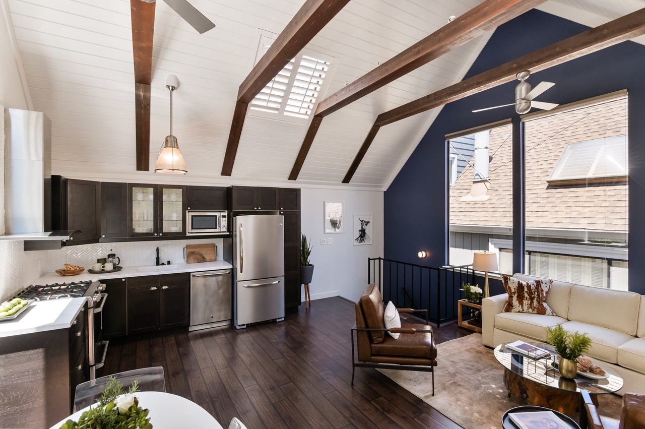 Designer Renovated, Free-Standing Condo in Hayes Valley!