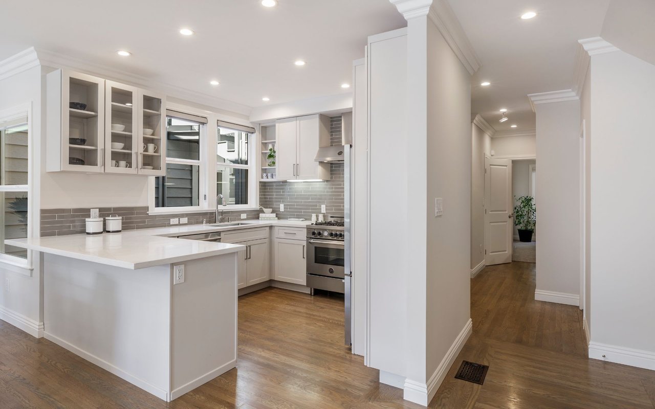 Renovated Marina Garden Condo