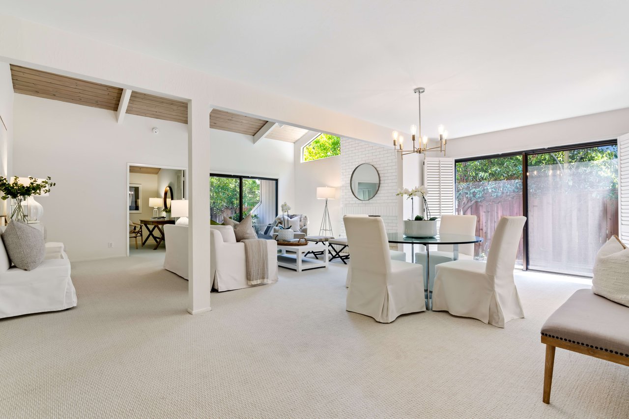 863 Augusta Dr