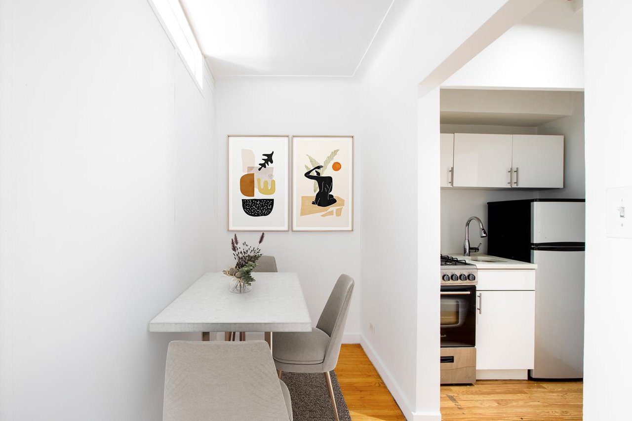 341 East 22nd Street, Apt 3-A