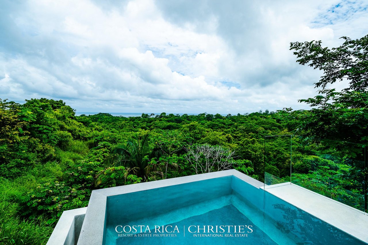 Aquamarina Ocean View Villa