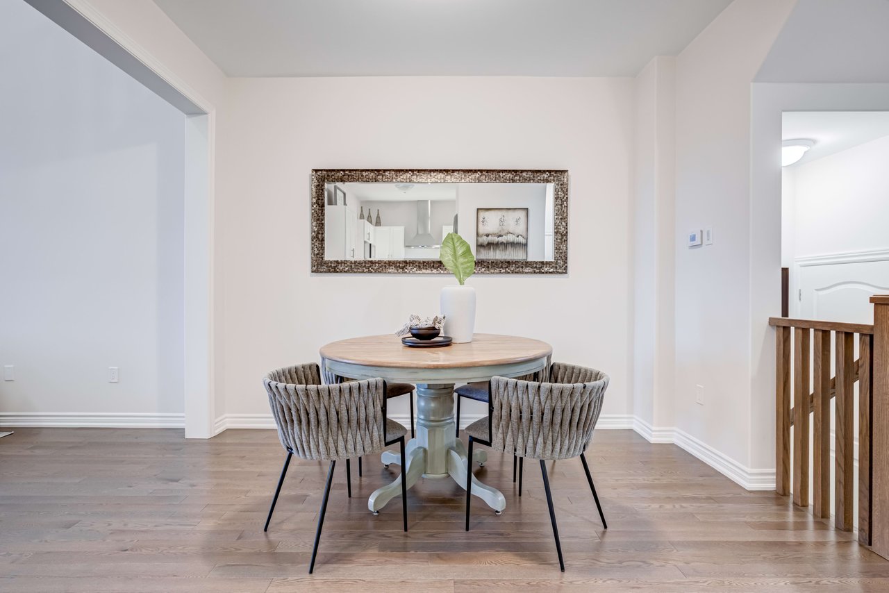 6 Dreamland Lane