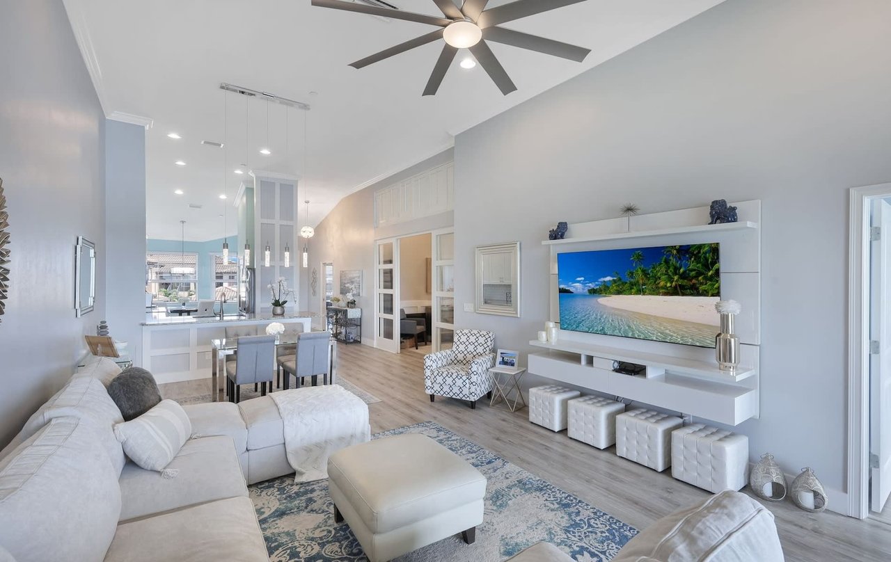 9385 Pocida Ct #203,  Naples, FL 34119