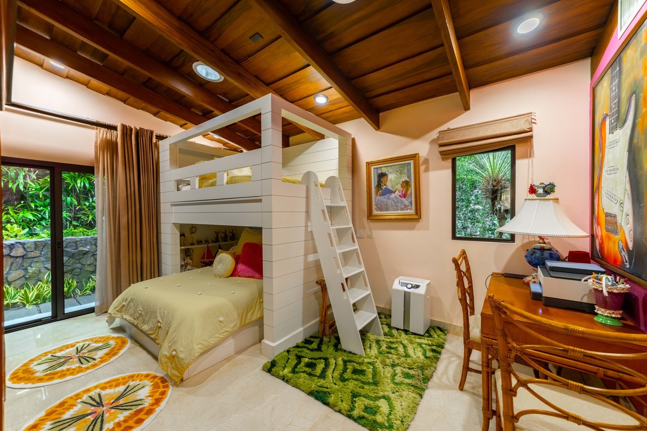 Remodeled Luxury Beach Home, Jaco, Puntarenas
