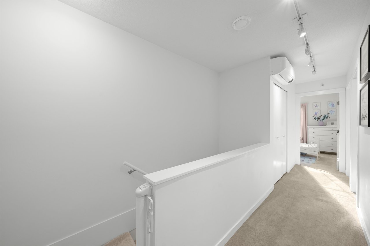 13-2560 Pitt River Rd