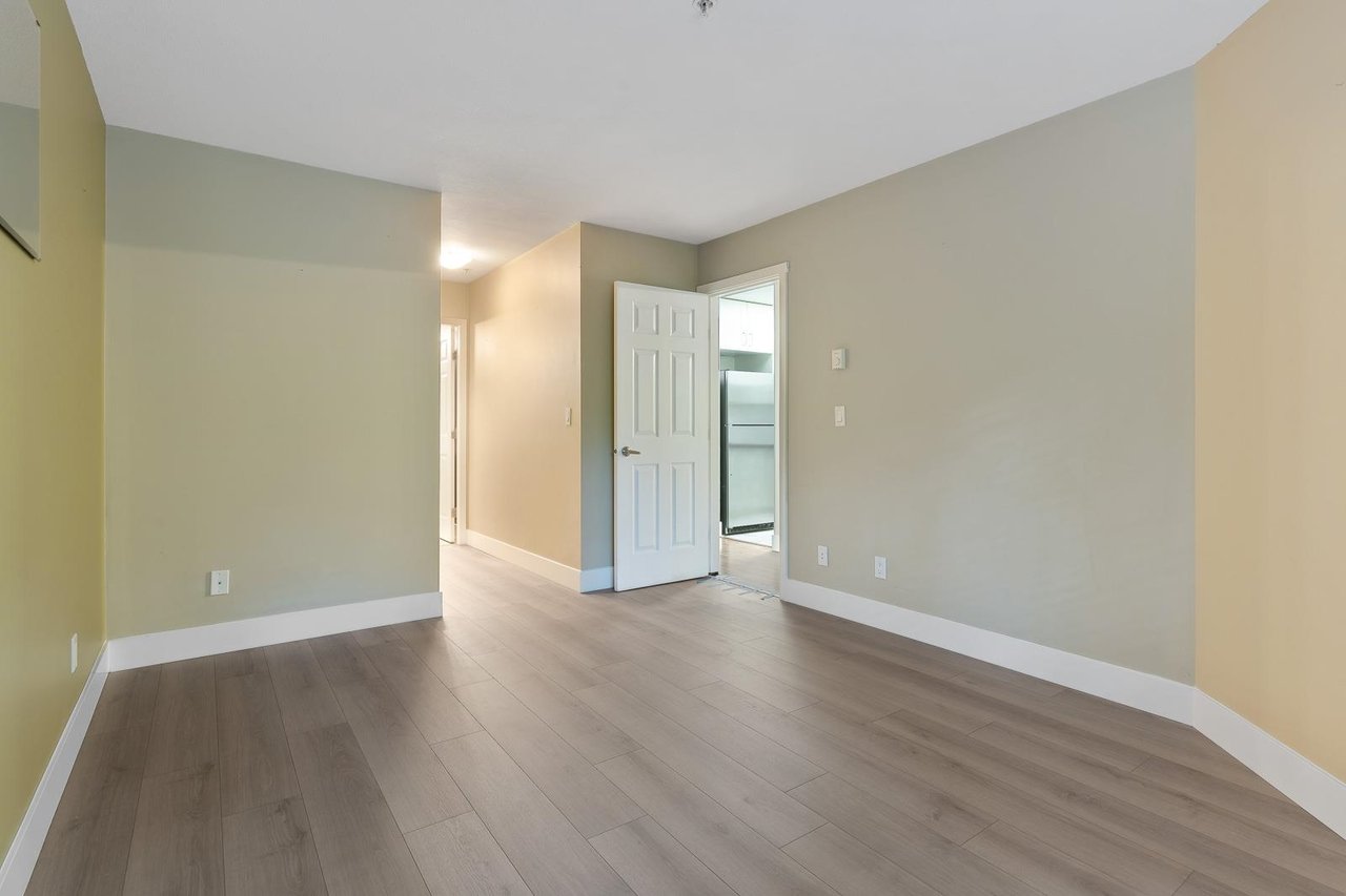 106A-2615 Jane St