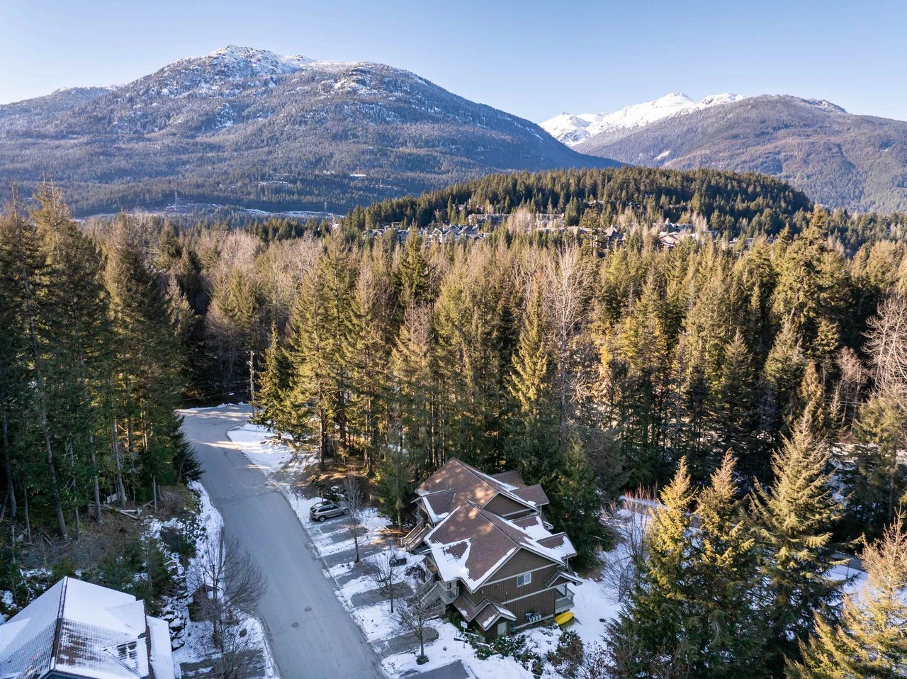 25-3102 Panorama Ridge