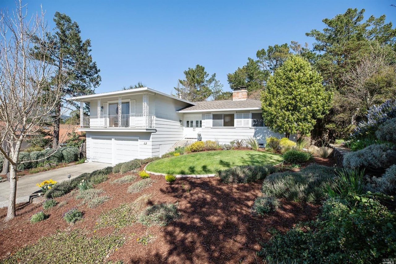 47 Skyview Terrace