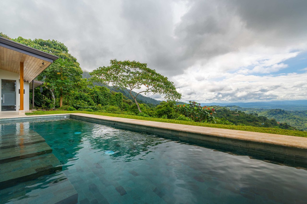 Cascada Sandalo Jaw Dropping Ocean Views!