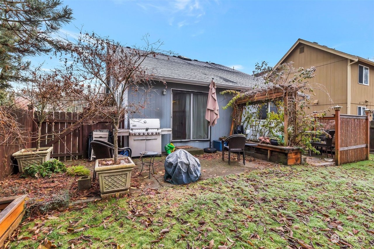 8004 66th Dr