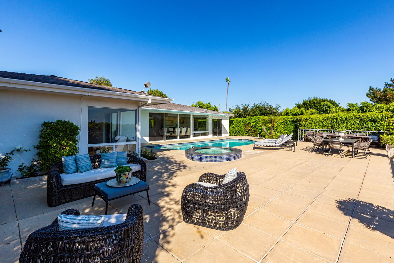 Mid-Century Retreat with Views