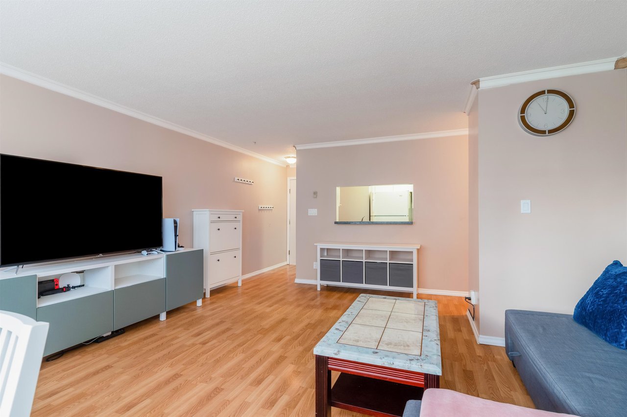 205-4990 Mcgeer St