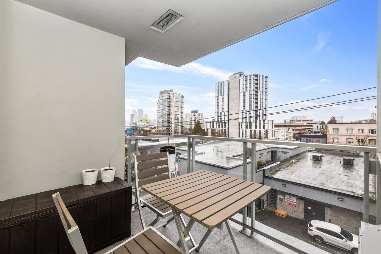 503-1530 W 8th Ave