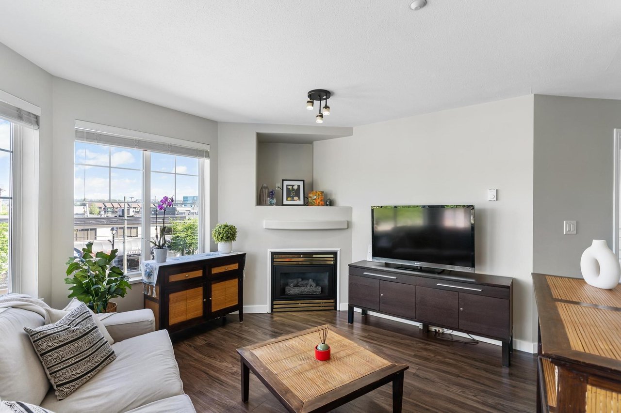 302-20200 56 Ave