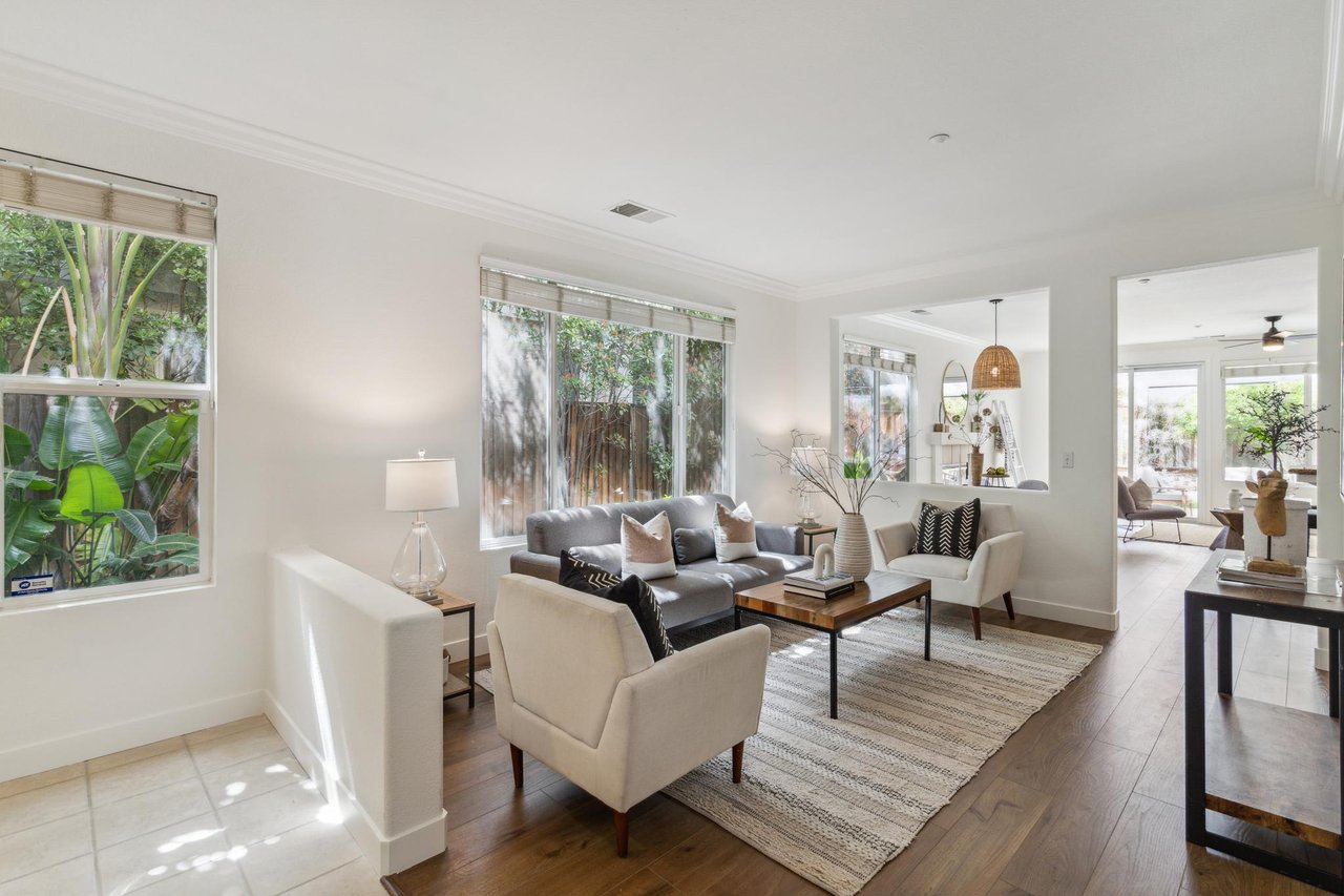 541 Taylor Dr