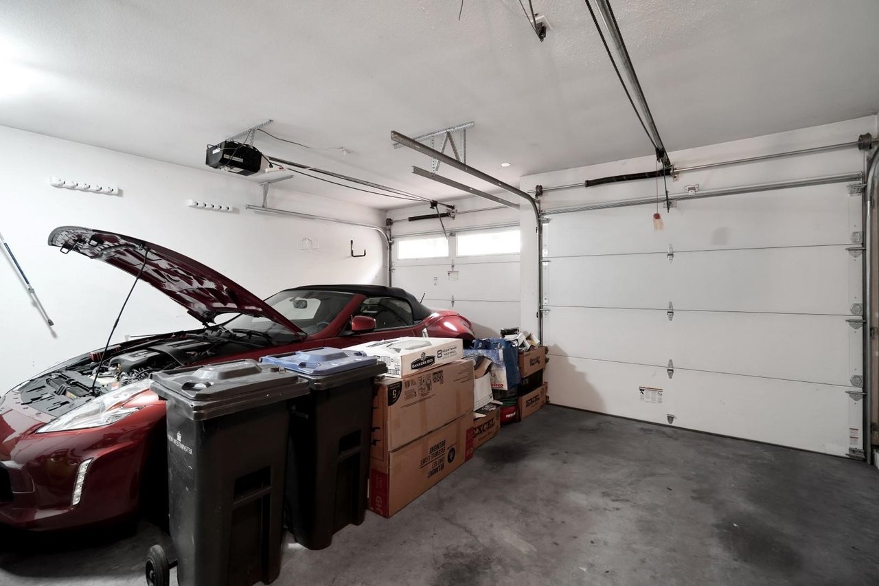 18-323 Governors Ct