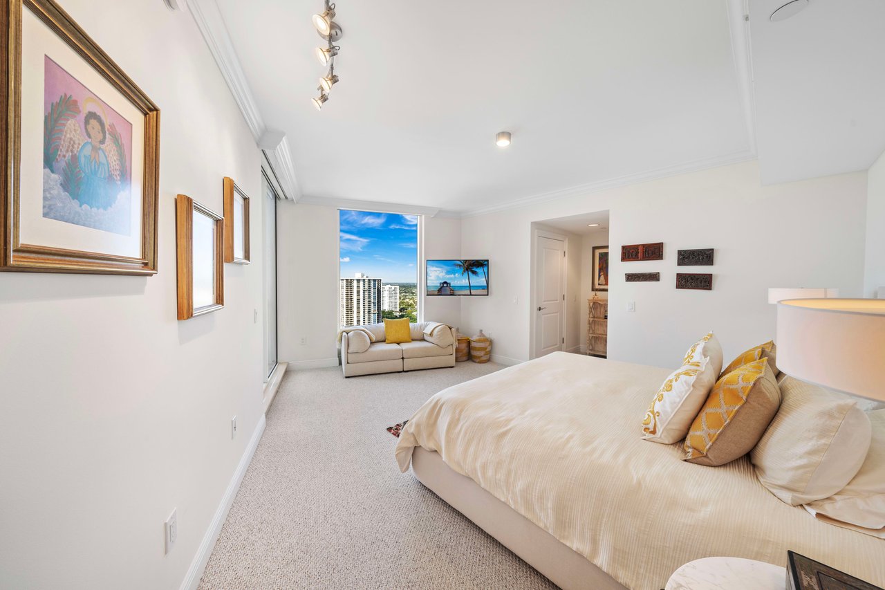 6000 Island Blvd # 2406
