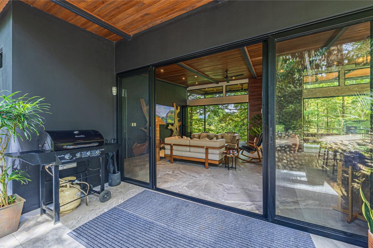 Luxury Jungle Retreat Villas, Perez Zeledon, San Jose