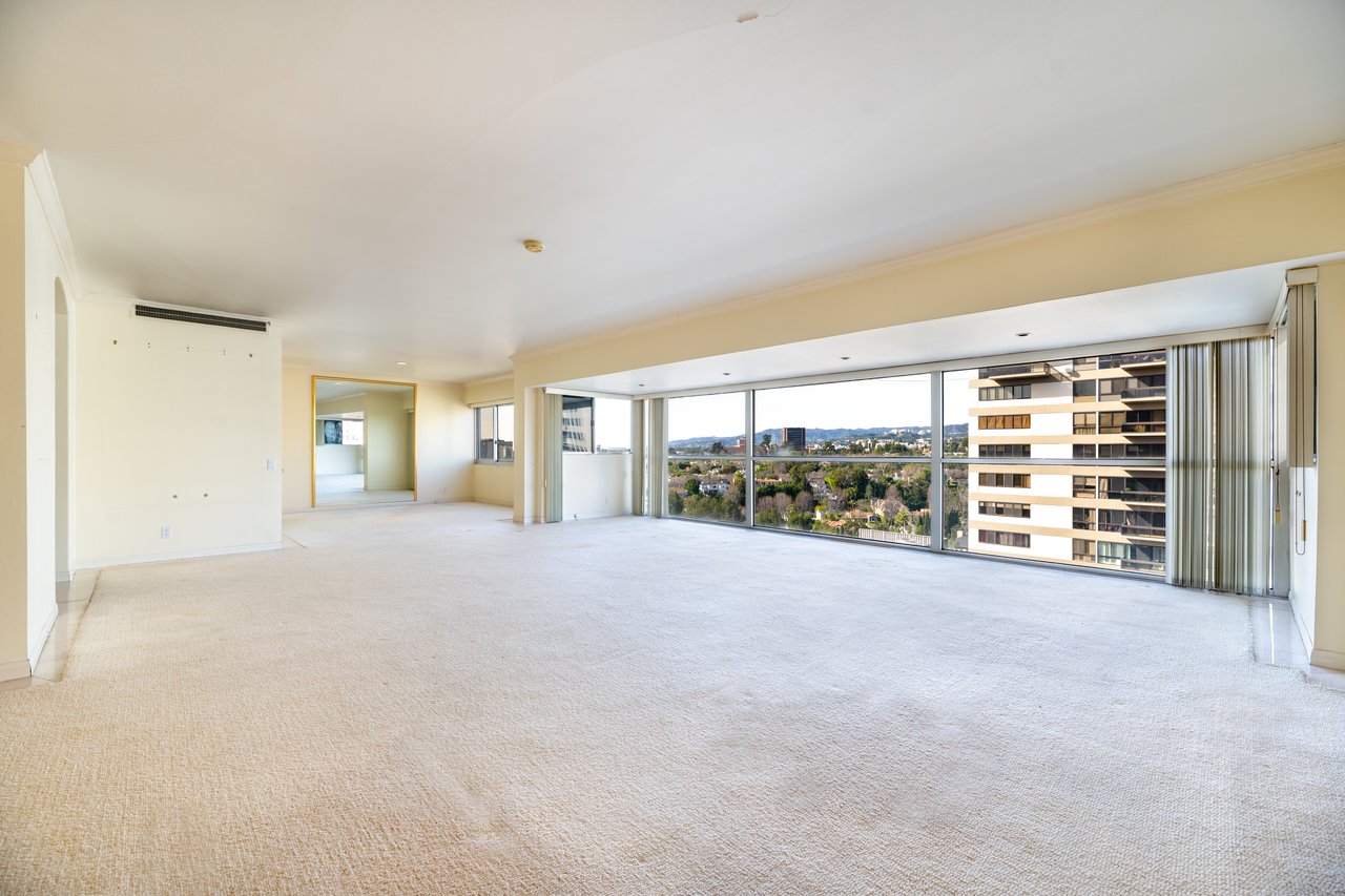 10450 Wilshire Boulevard Penthouse E