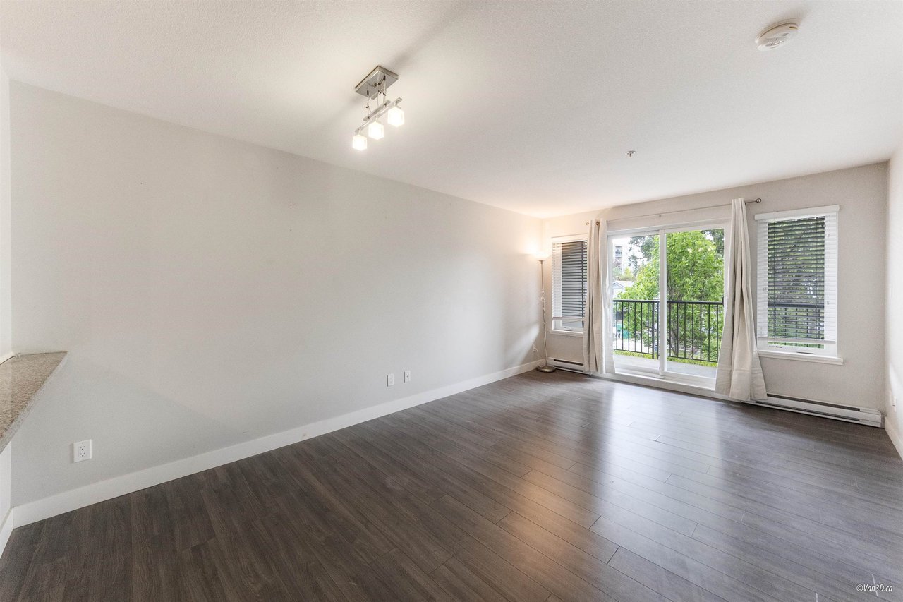 208-12075 Edge Street, Maple Ridge