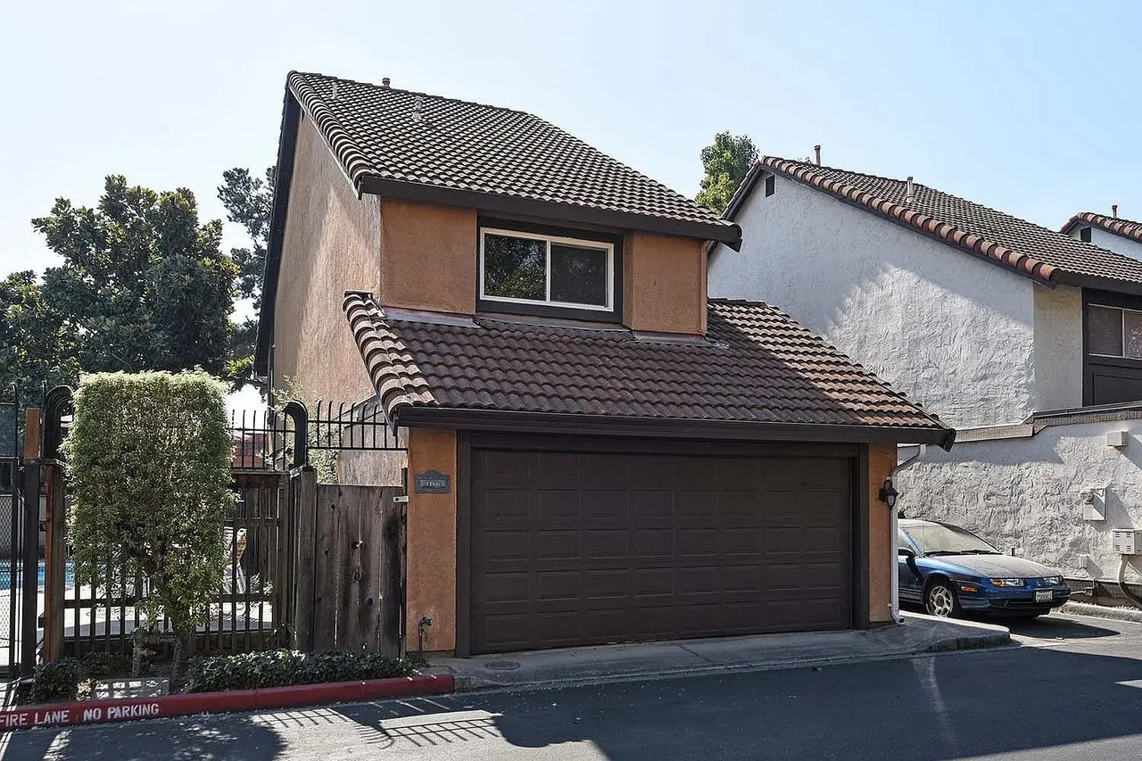 7166 Gruber Ct