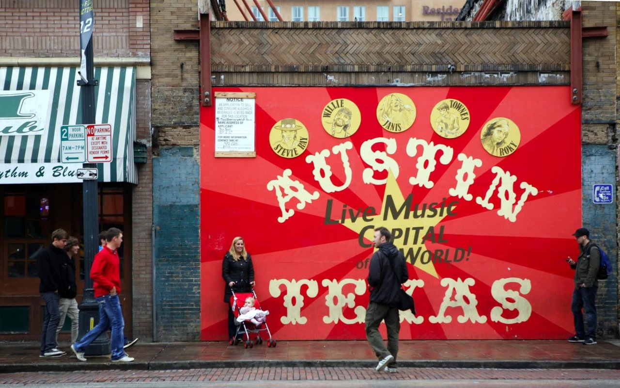 Shops & Places to Visit in Downtown Austin