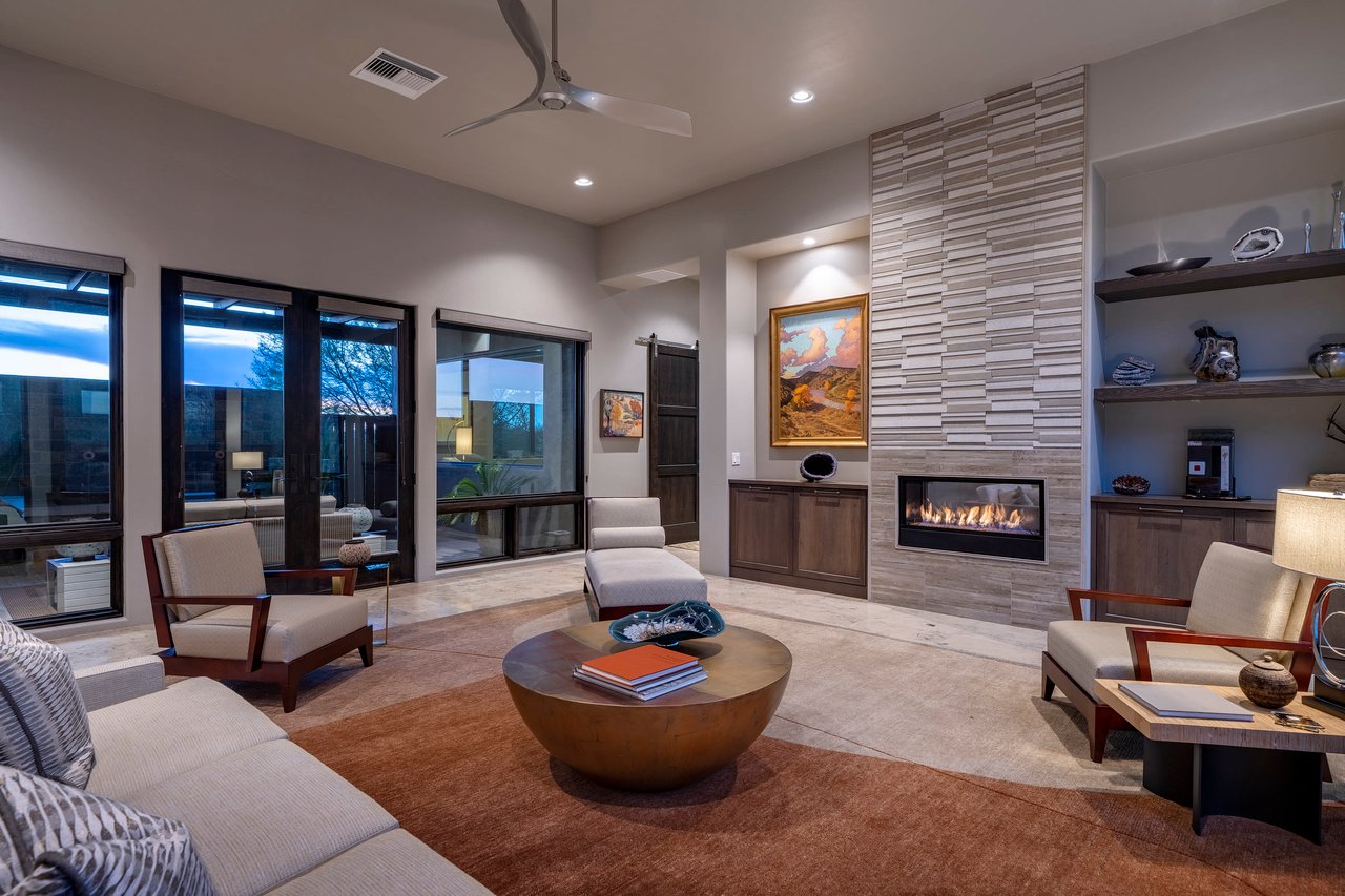 8005 N Barrel Cactus Drive