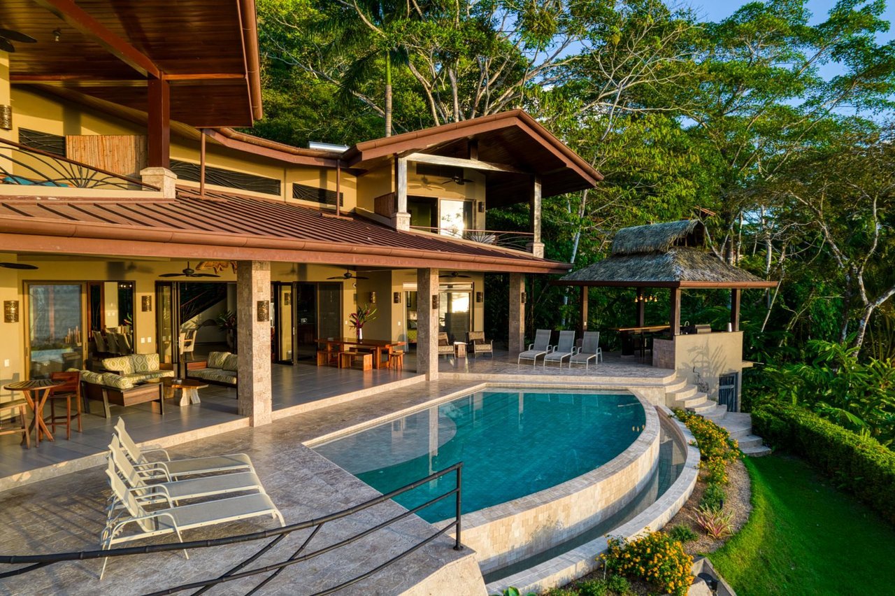 Modern Ocean View Rainforest Estate, Dominical, Puntarenas
