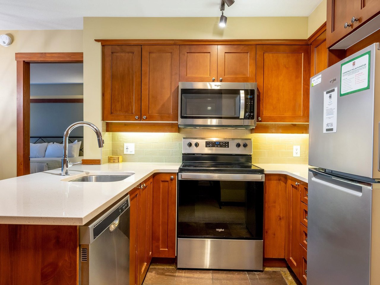 207 G3-4653 Blackcomb Wy