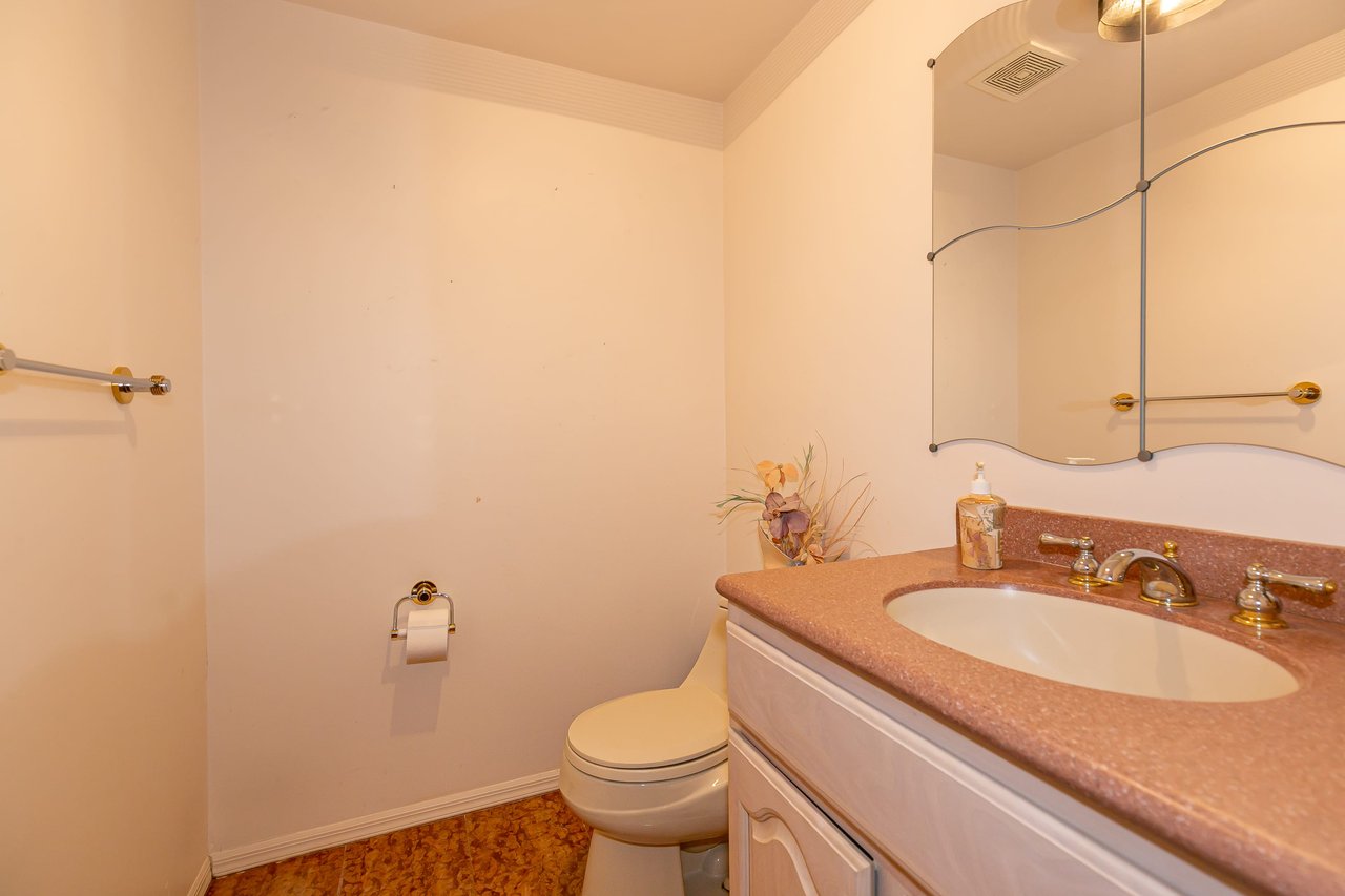 50 Juniper Lane, Muttontown