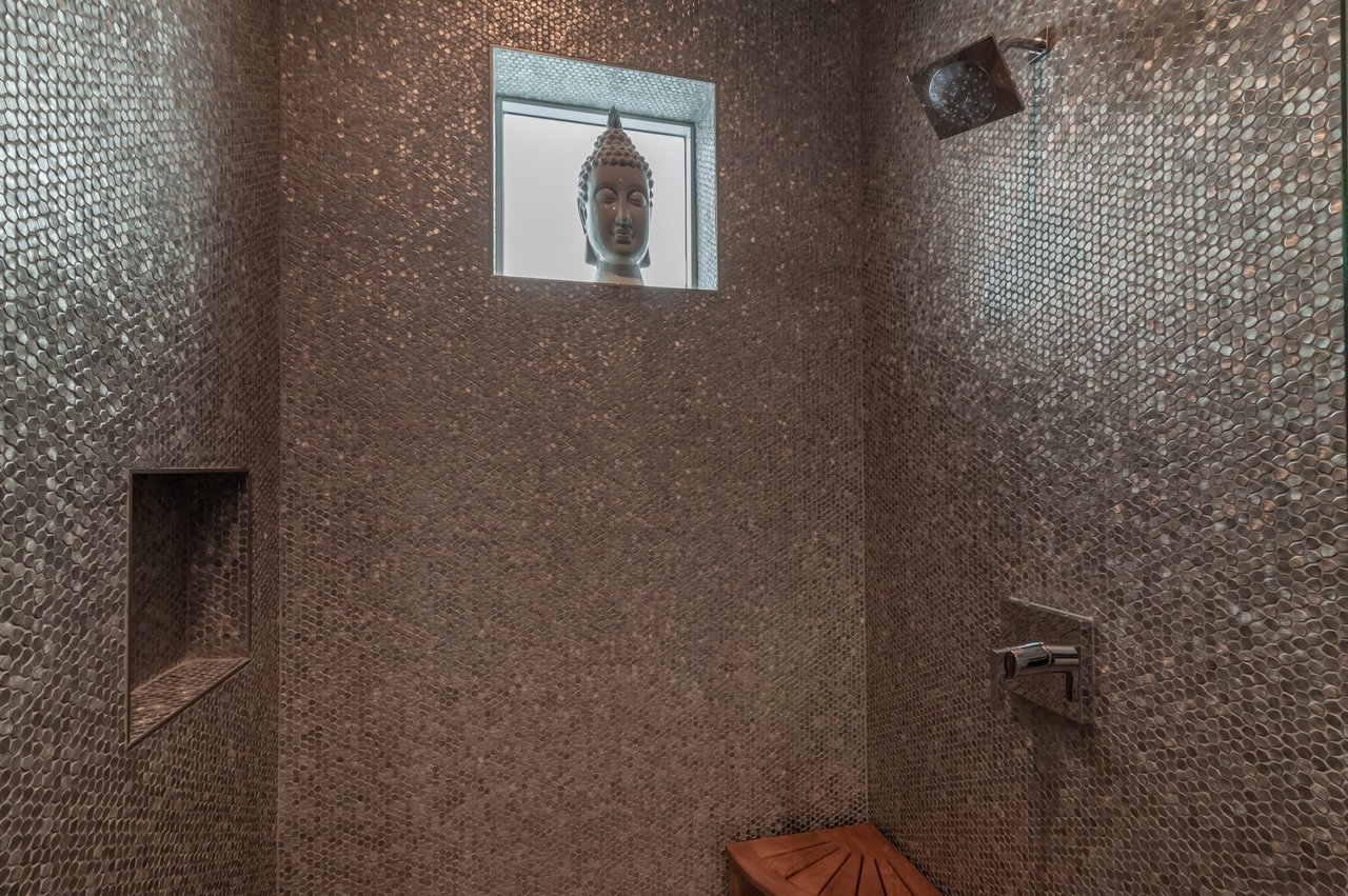 Penthouse at 624 Palm
