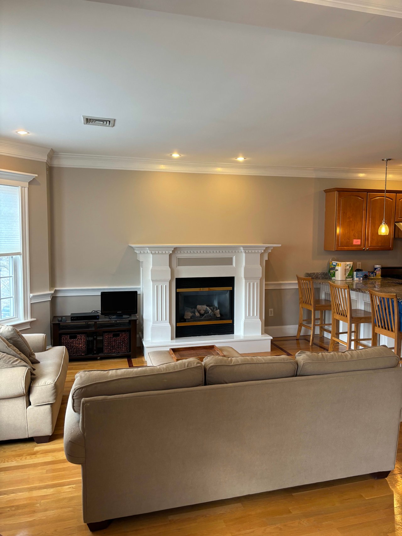 906 East Broadway, Unit 3, Boston, MA 02127