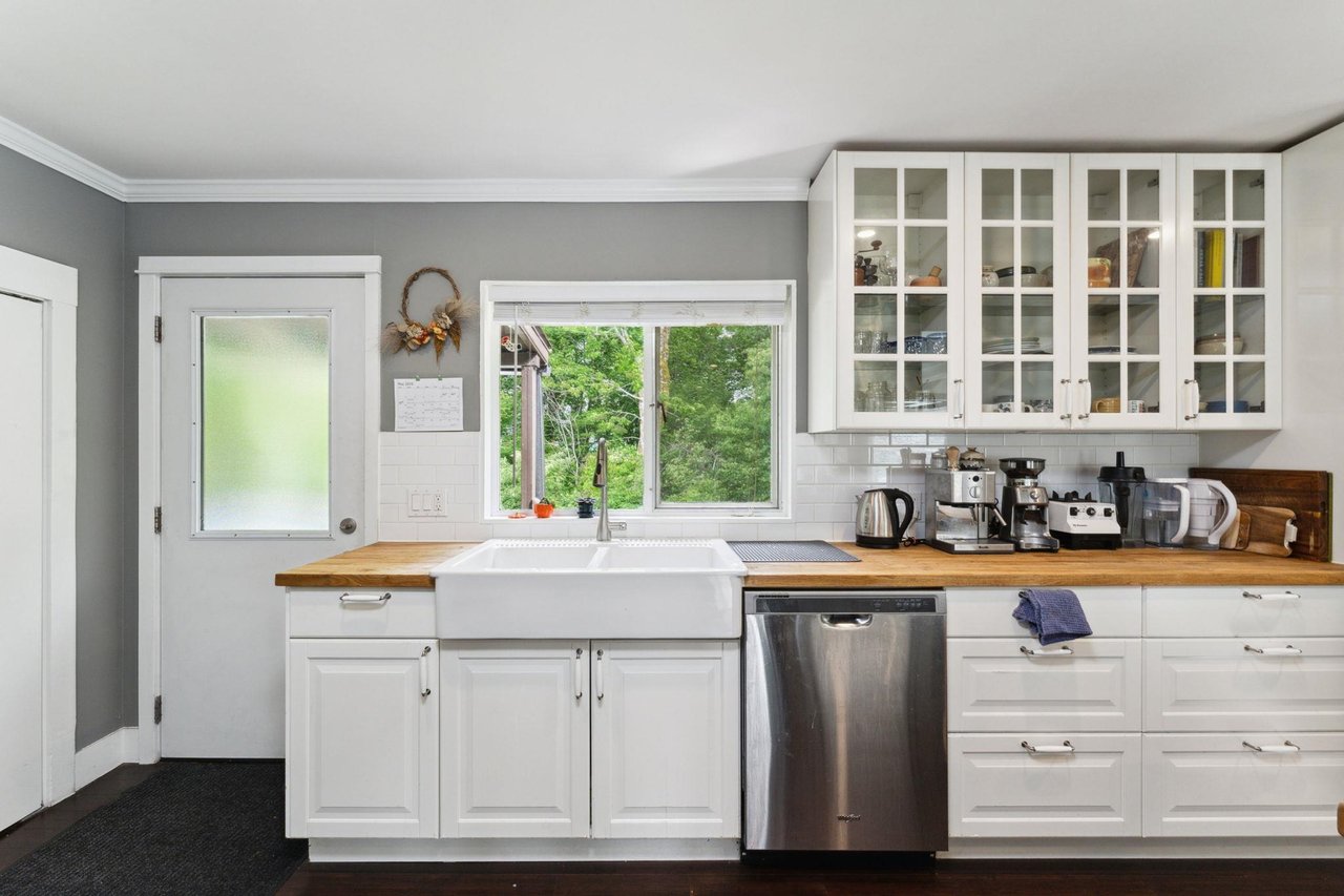 38891 Newport Road, Squamish
