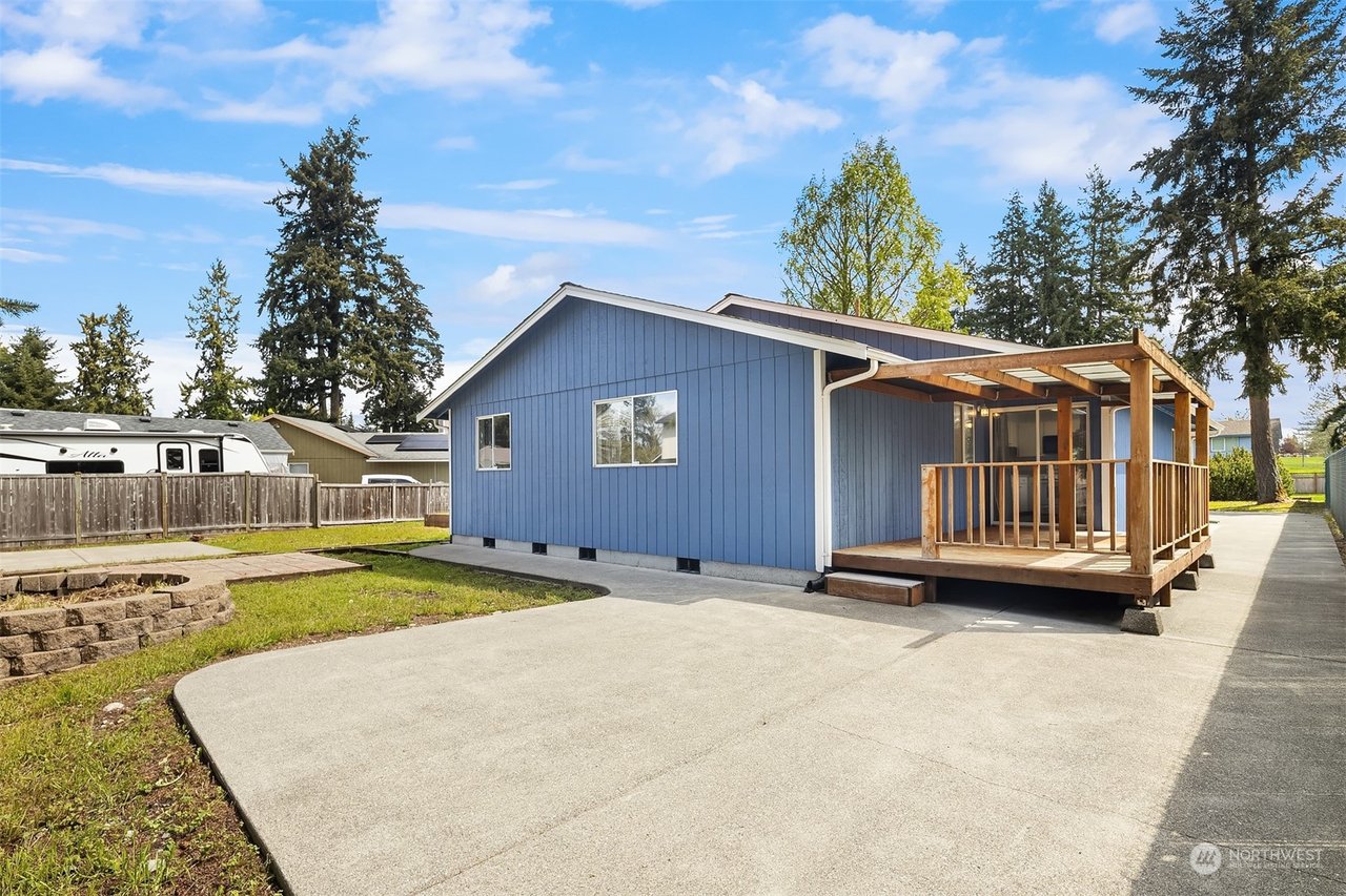 19104 11th Ave Ct