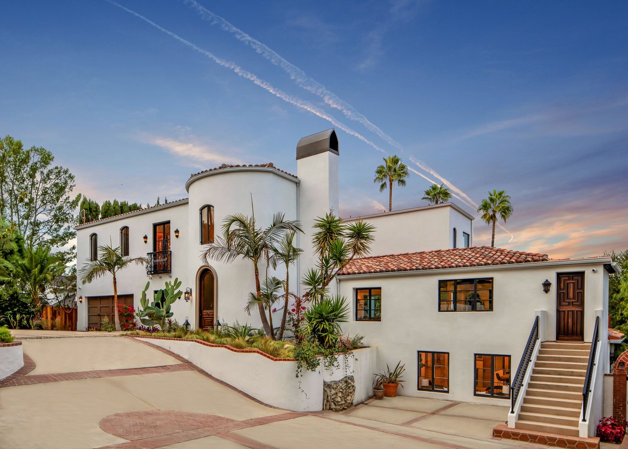 14547 Valley Vista Blvd.