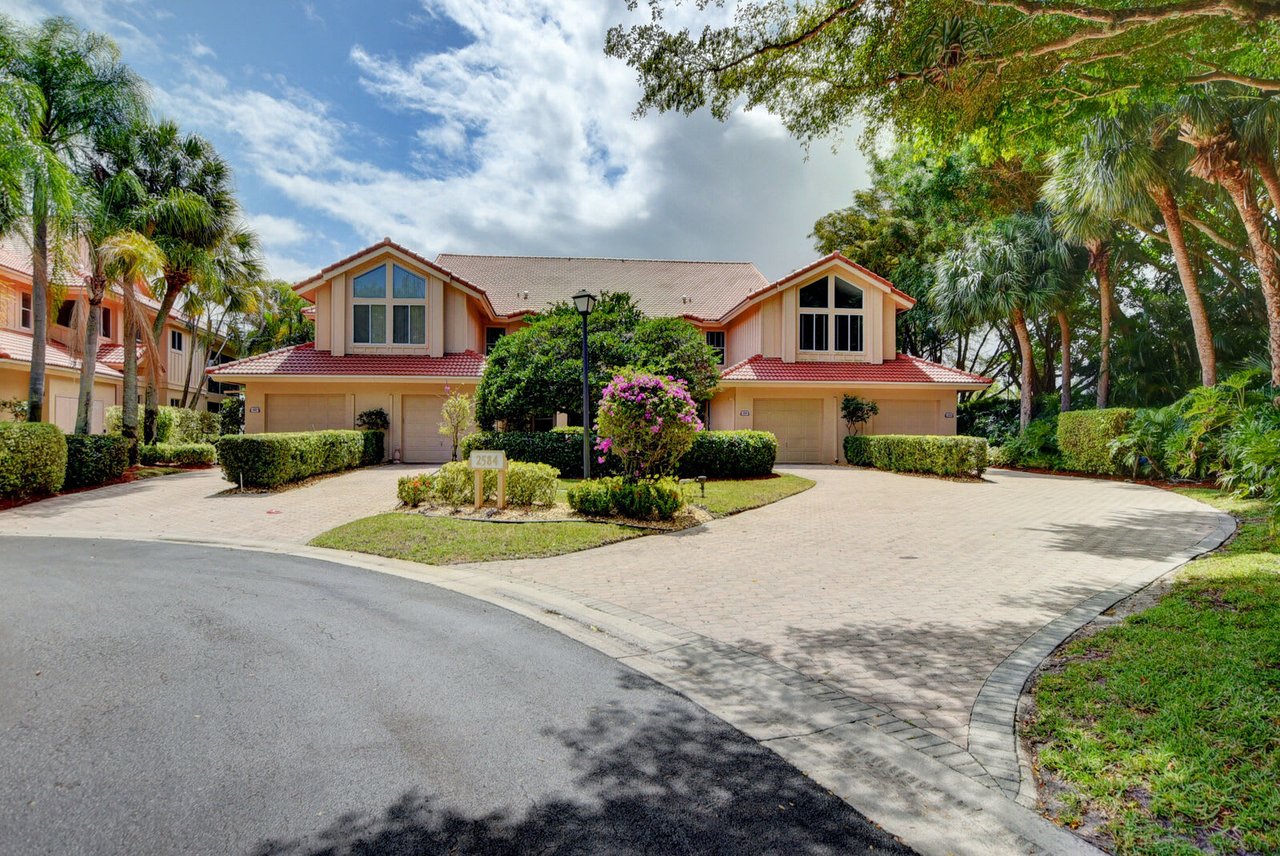 2584 Coco Plum Blvd 104