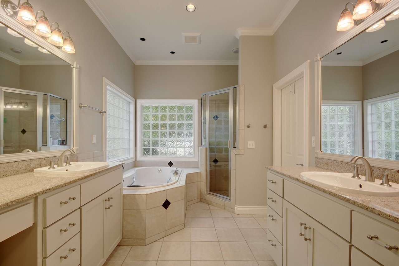 1212 Tamranae Ct