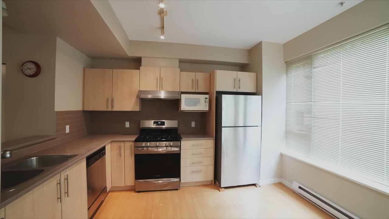 117-9229 University Cres